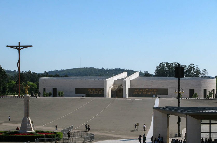 Fátima Sanctuary, Fátima, Santarém District, Portugal